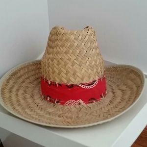 Straw Cowboys Hat with Bandera.